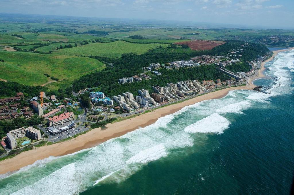 Umdloti Holiday Resort Apartment 514 - Amazing Breaker & Ocean Views Esterno foto