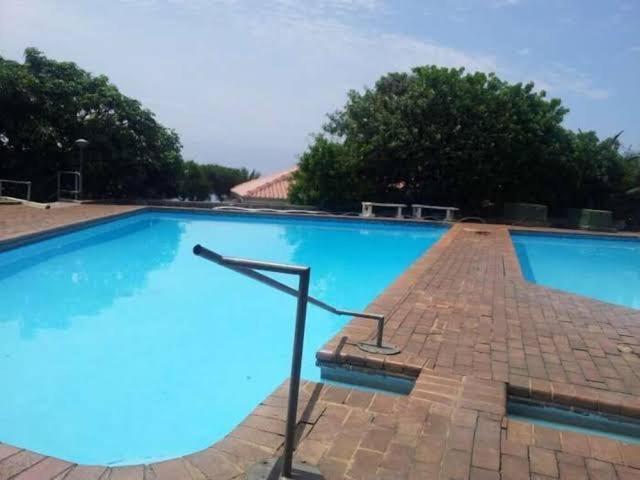 Umdloti Holiday Resort Apartment 514 - Amazing Breaker & Ocean Views Esterno foto